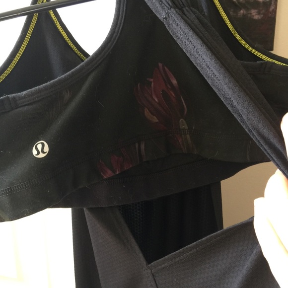 Lululemon built in bra tank top - Picture 4 of 4